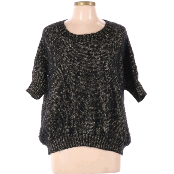Gracia Sweaters - Gracia Women's Sweater Sz Medium Oversized Soft Eyelash‎ Pullover Black Gold